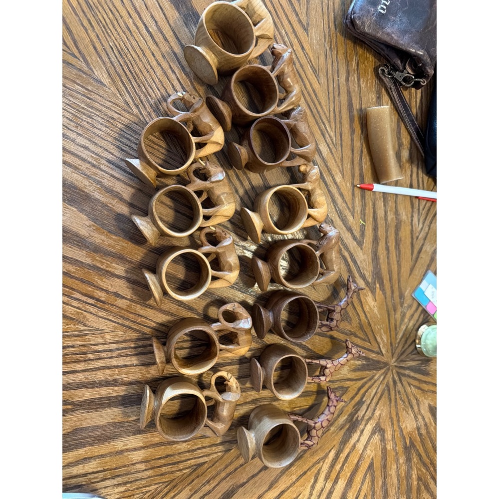14pc Hand Carved Wooden African Safari Animal Napkin Rings Elephant Giraffe Lion